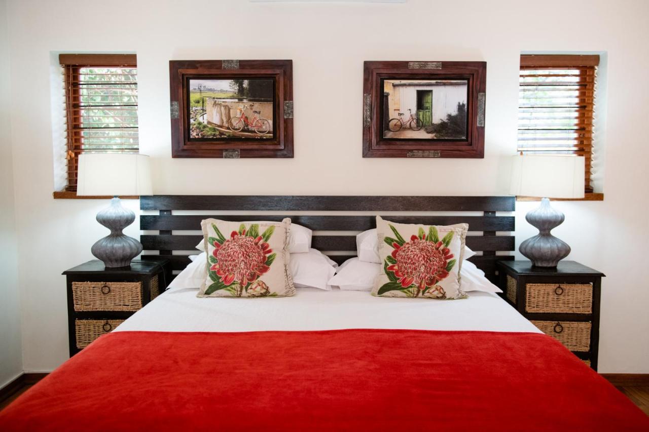 37 On Charles Hotel Pretoria-Noord Buitenkant foto