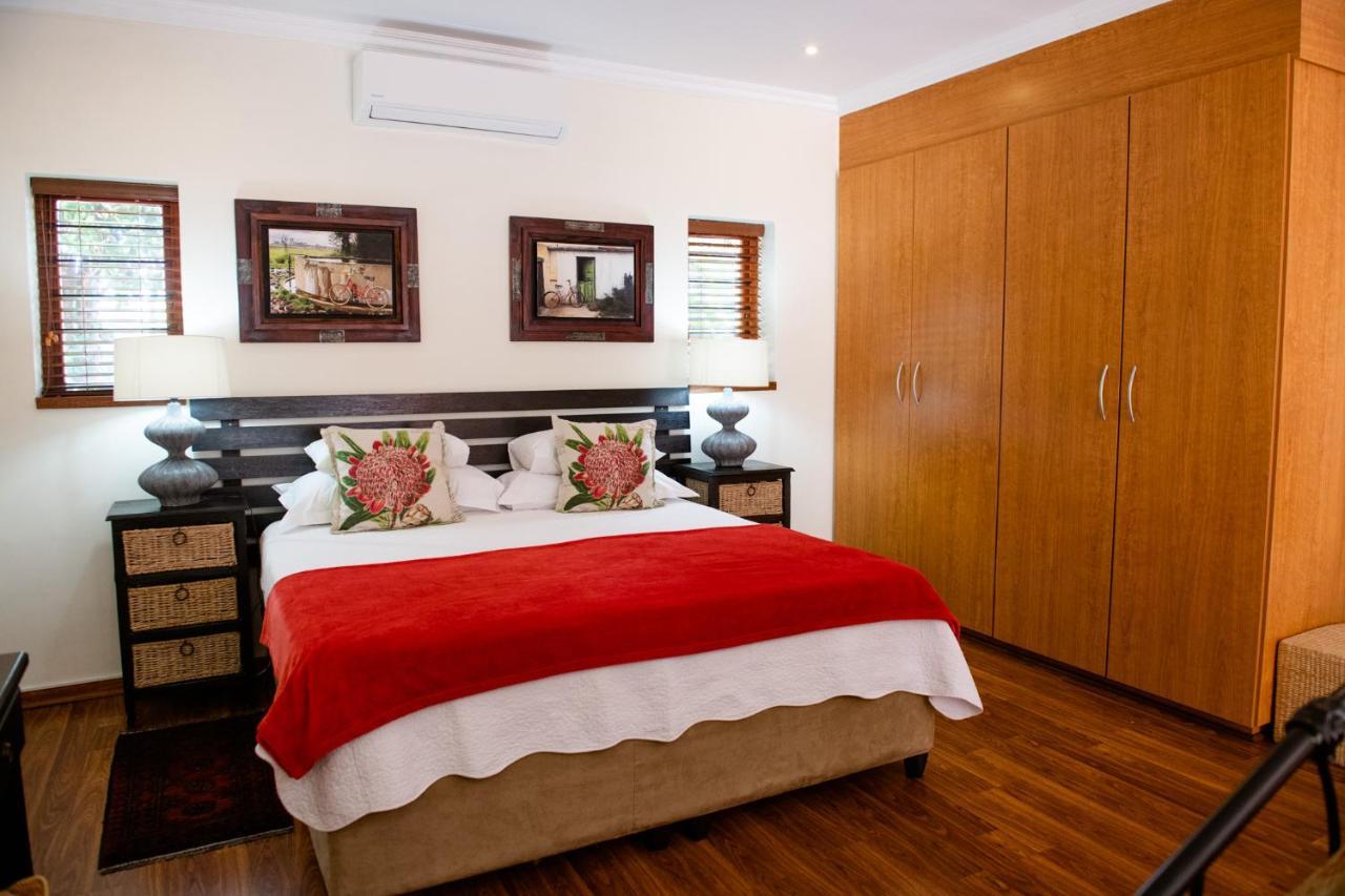 37 On Charles Hotel Pretoria-Noord Buitenkant foto