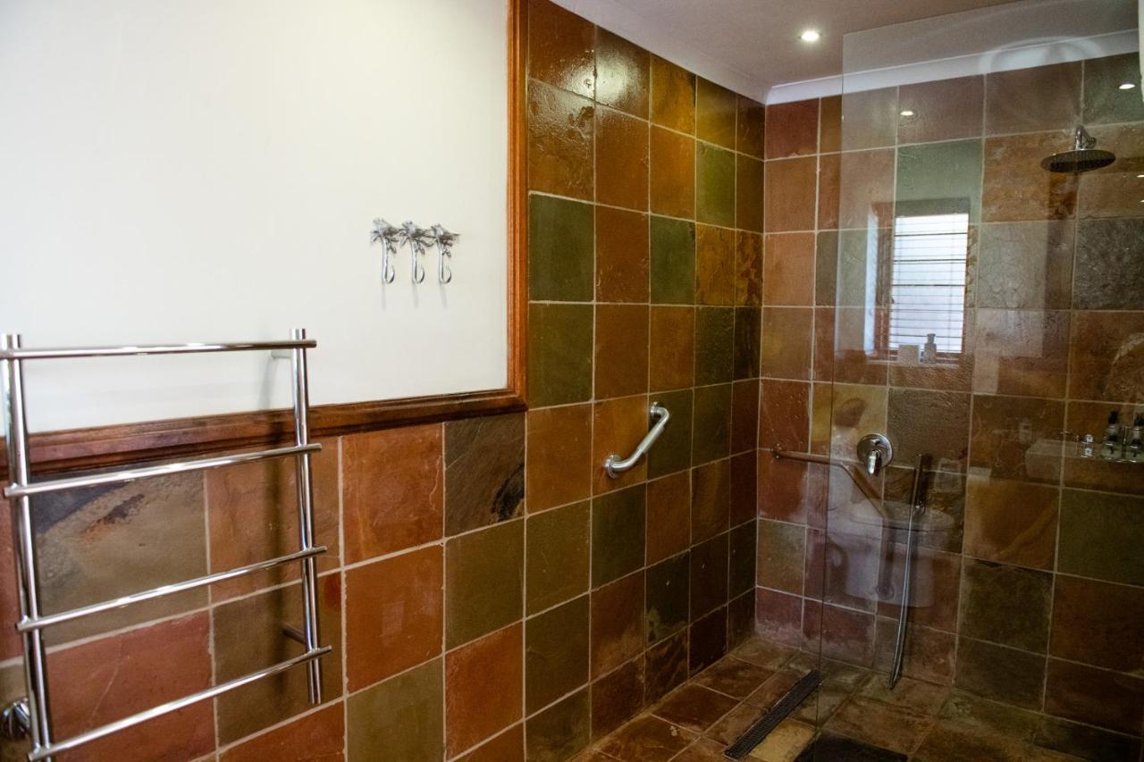 37 On Charles Hotel Pretoria-Noord Buitenkant foto